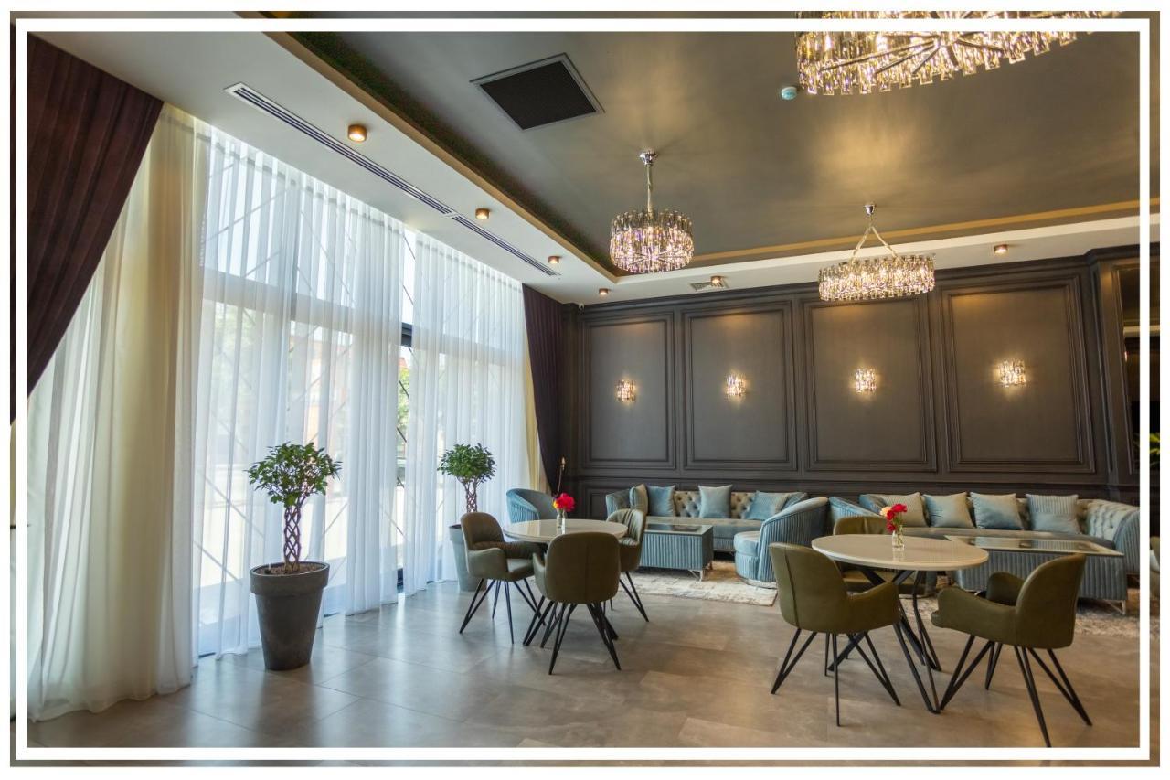 Vis Palm Hotel 占贾 外观 照片